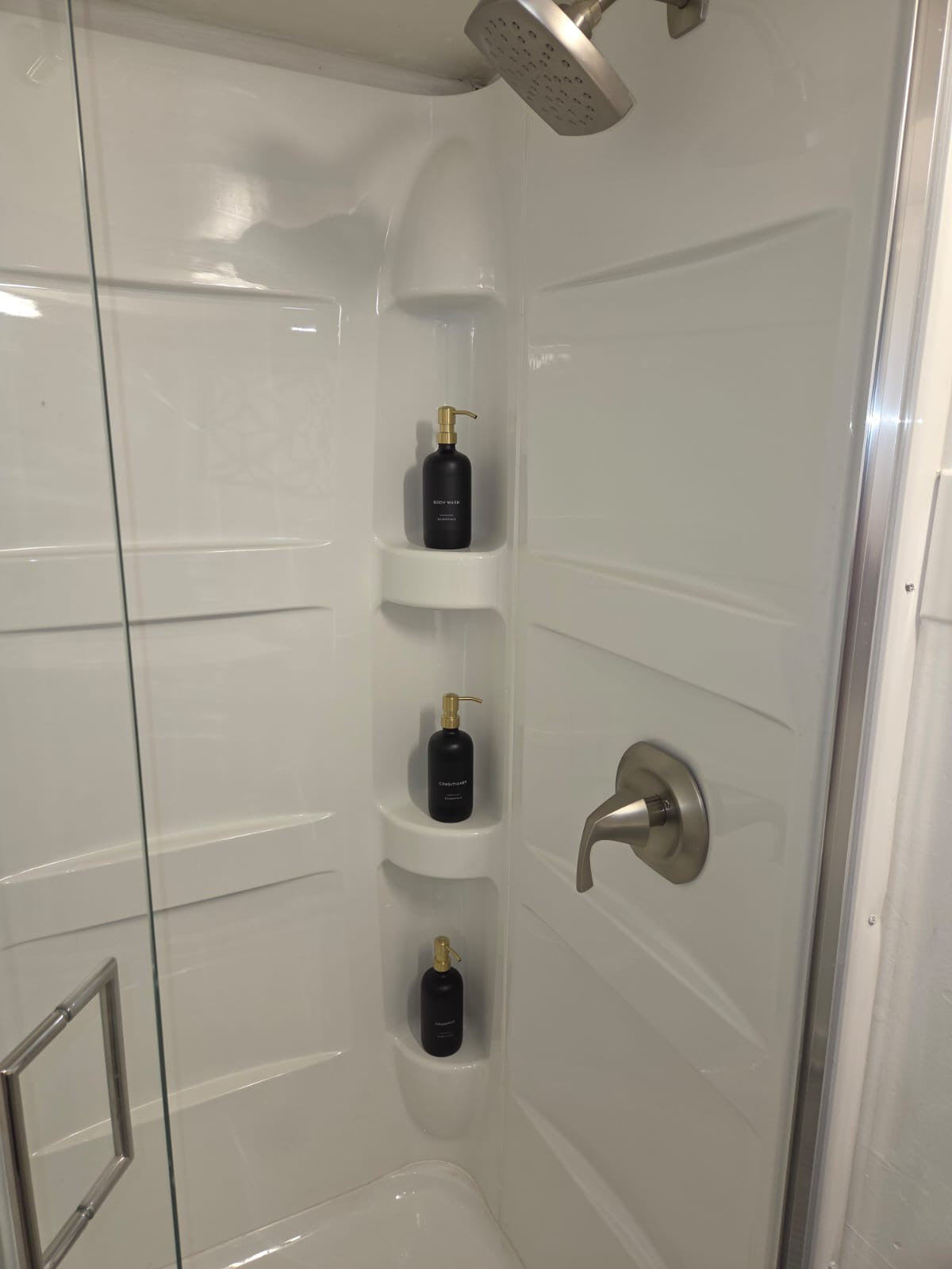 Queen Size Studio Rental